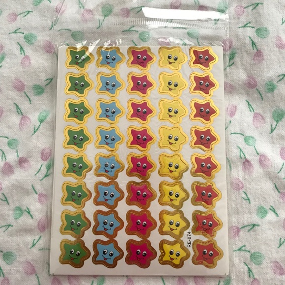 NEW 400 Pcs 10 Sheets Star Slanted Face Sticker Set - Picture 1 of 2
